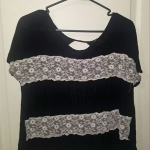 Size 2X Cropped Black Blouse with White Lace Detail